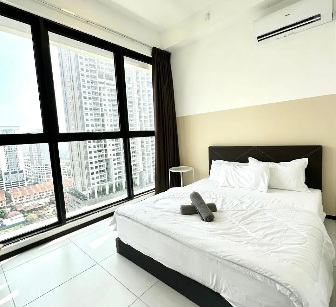 Urban Suites @ George Town Penang By Bnb4U Apartment